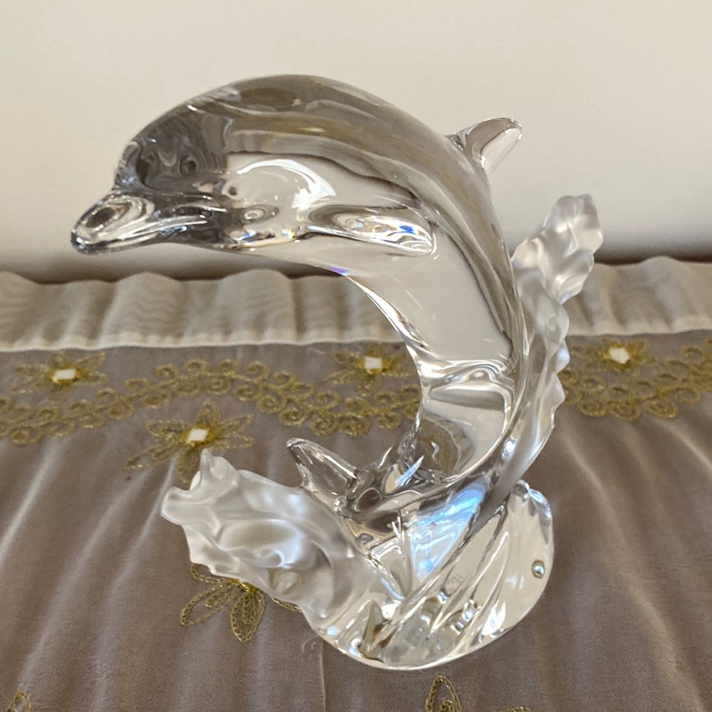 The Magnificent Dolphin Lenox Crystal with Frosted Vintage from the 90’s
